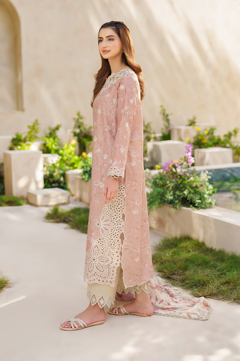 SFL-11 Embroidered Lawn