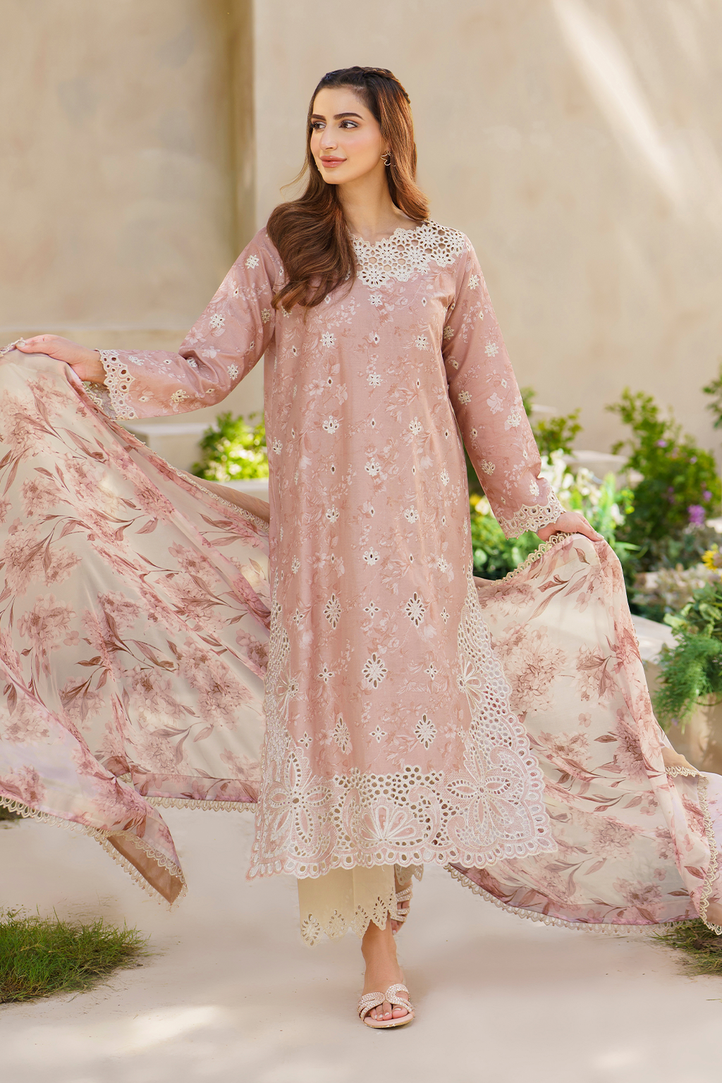 SFL-11 Embroidered Lawn