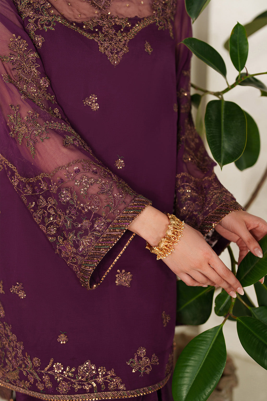 UE-624 Embroidered Chiffon