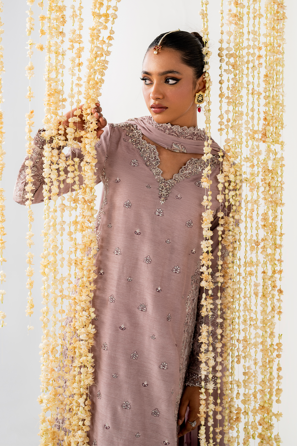 IRS-19 Embroidered Rawsilk