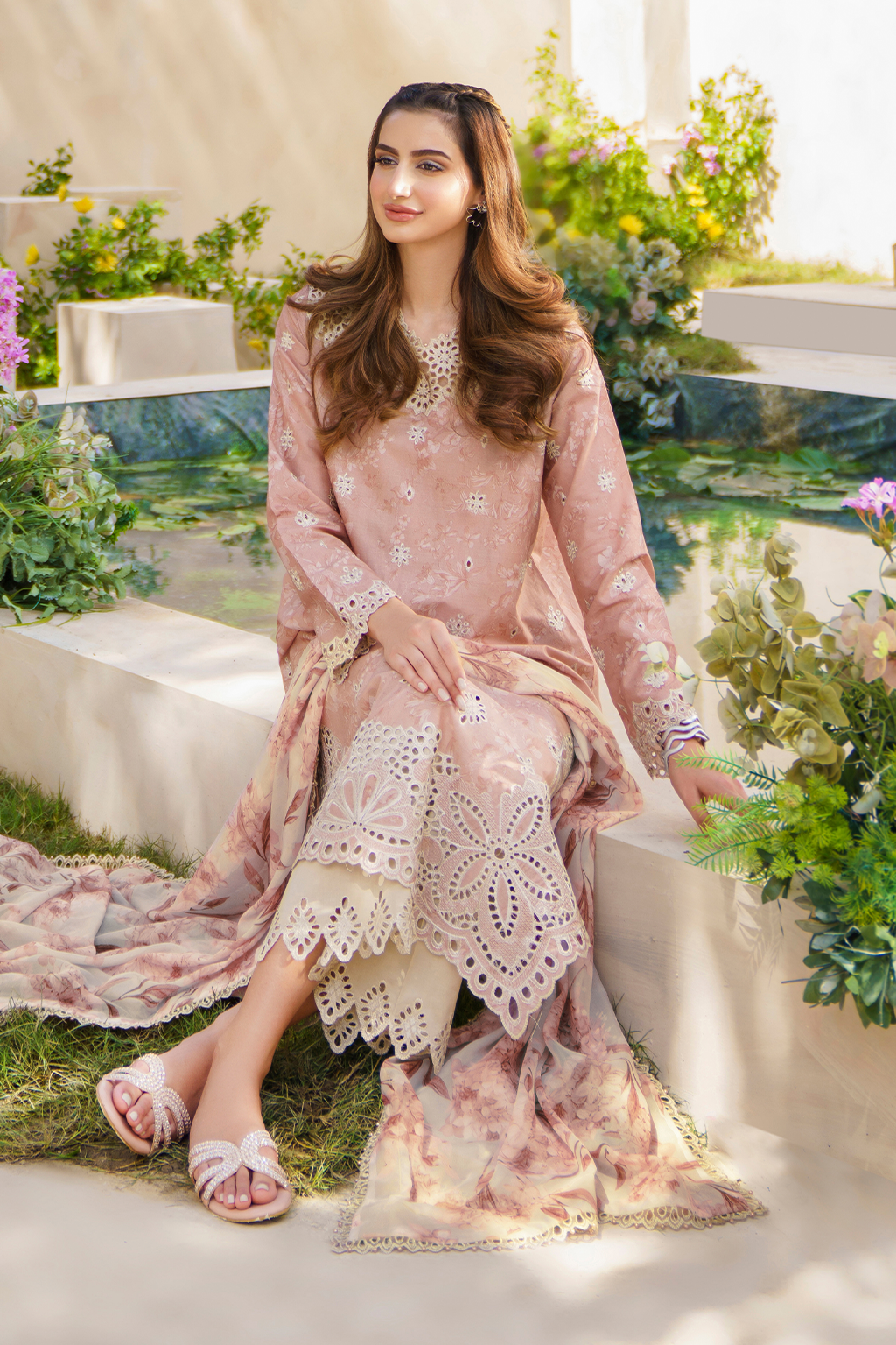 SFL-11 Embroidered Lawn