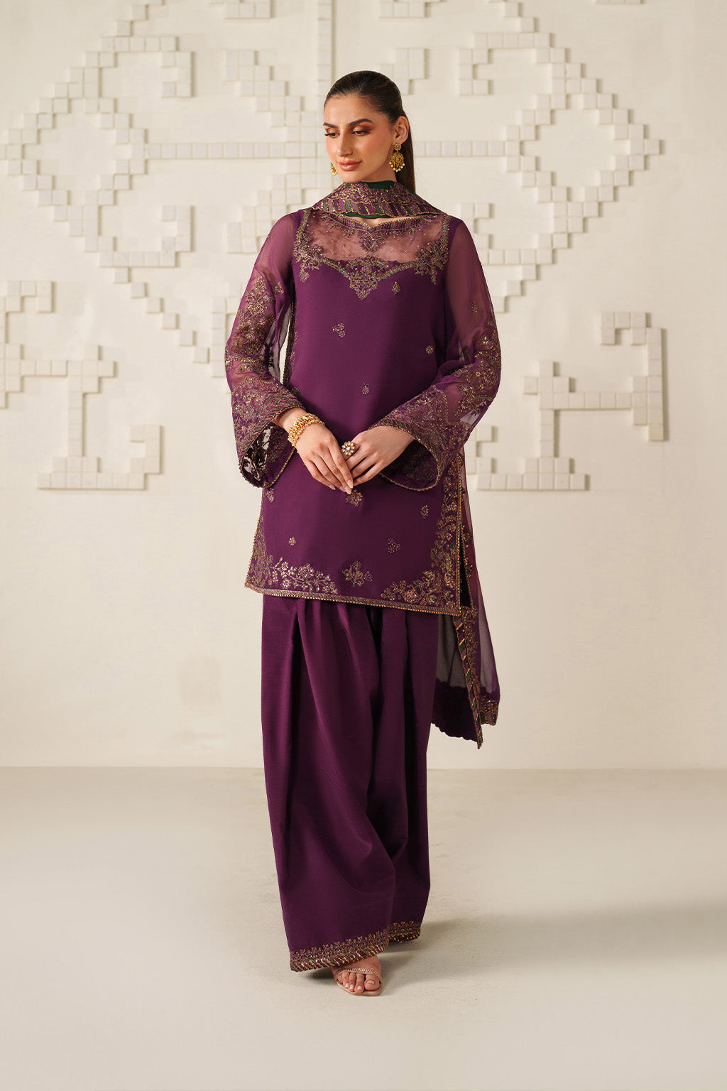 UE-624 Embroidered Chiffon