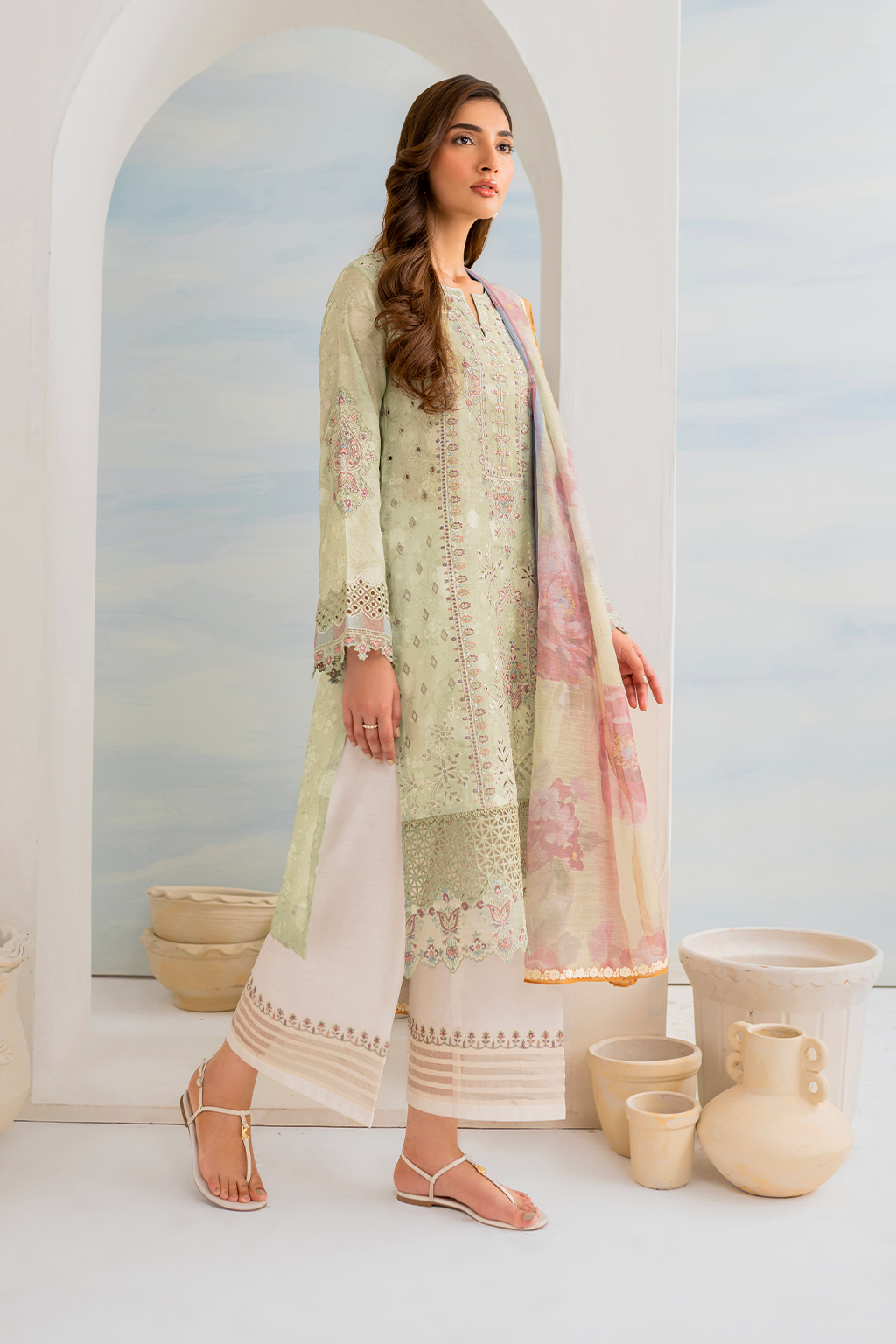 IGL-02 Embroidered Lawn