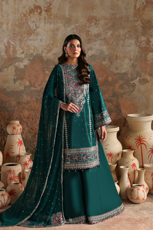 ZEHNASEEB - Afsana-e-silk by Emaan Adeel at #VogueClothingStudio