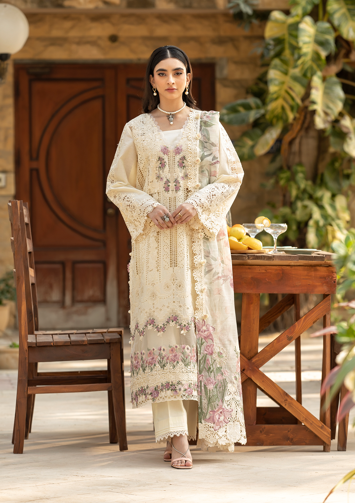 Elegent dress KOHINOOR from ELAF Luxury Lawn 2025.