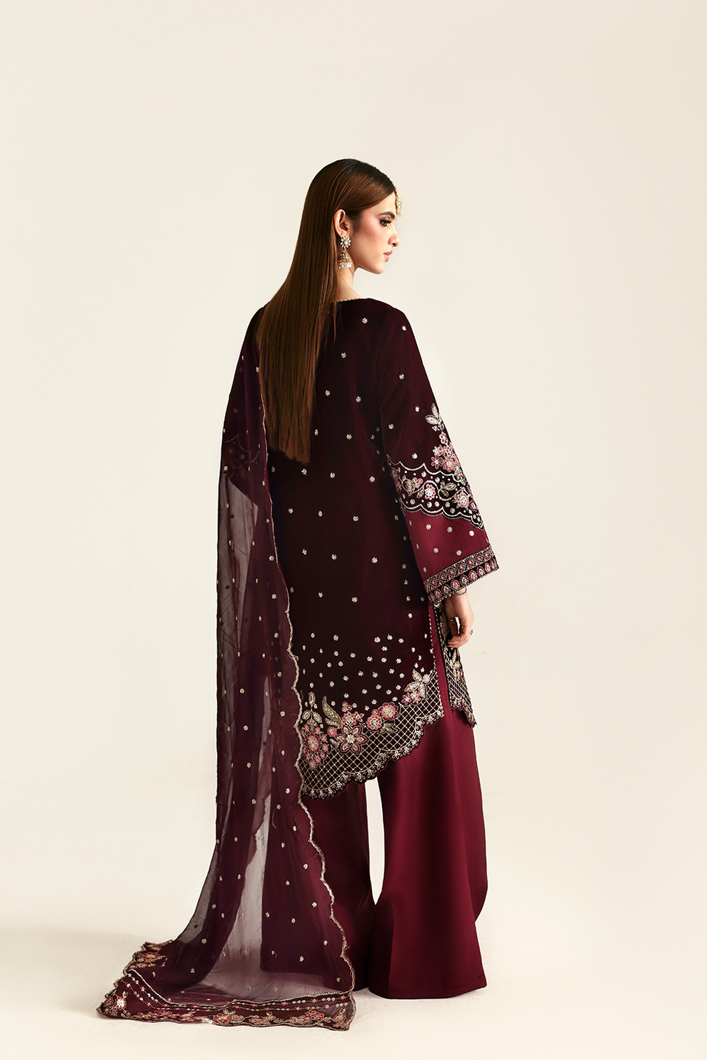 KANWAL Zarposh velvet collection by Emaan Adeel at #VogueClothingStudio