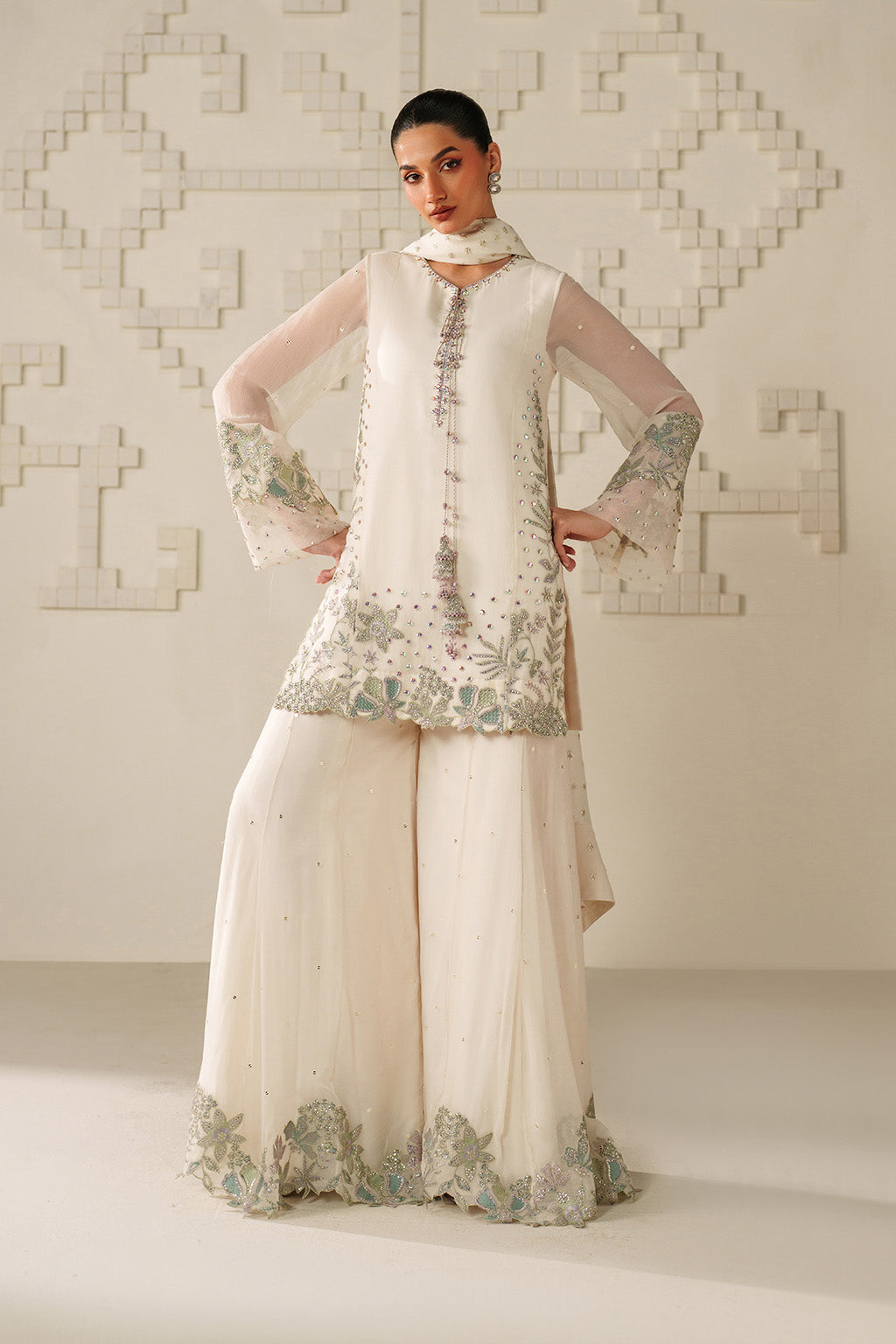 UE-620 Embroidered Chiffon