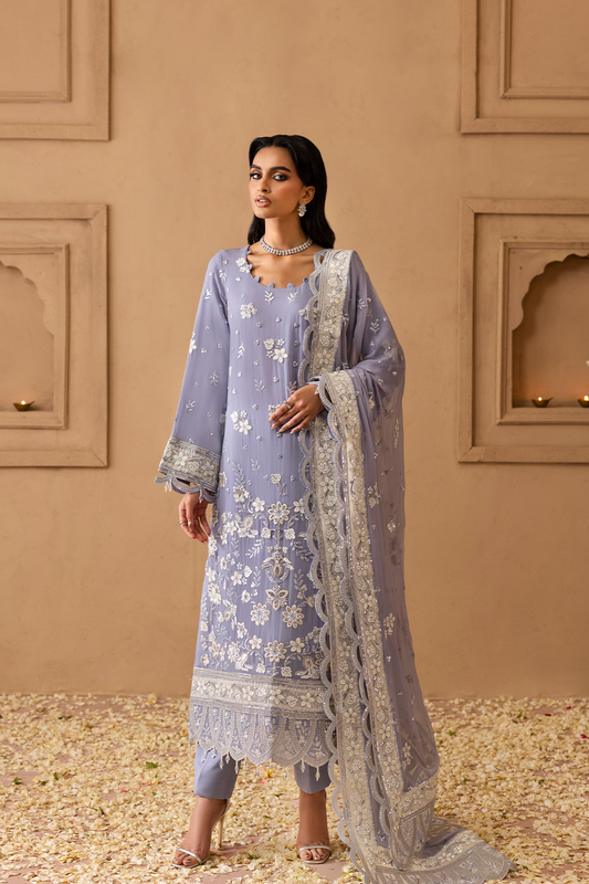 SAHARSH -Sheherzadi' 25 by Emaan Adeel at #VogueClothingStudio