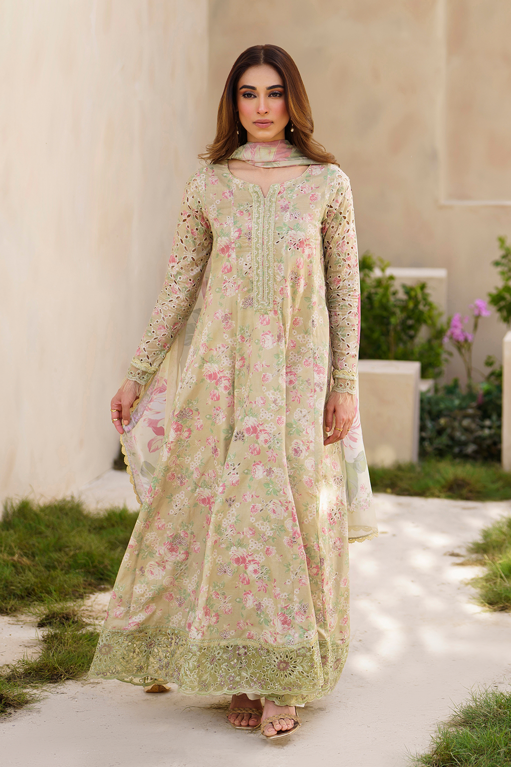 SFL-05 Embroidered Lawn