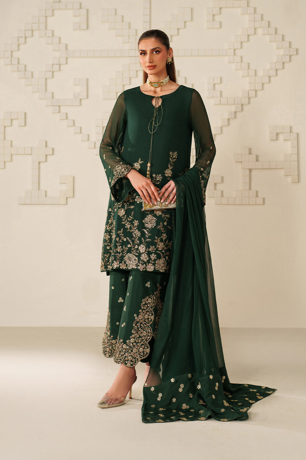 UE-619  Embroidered Chiffon