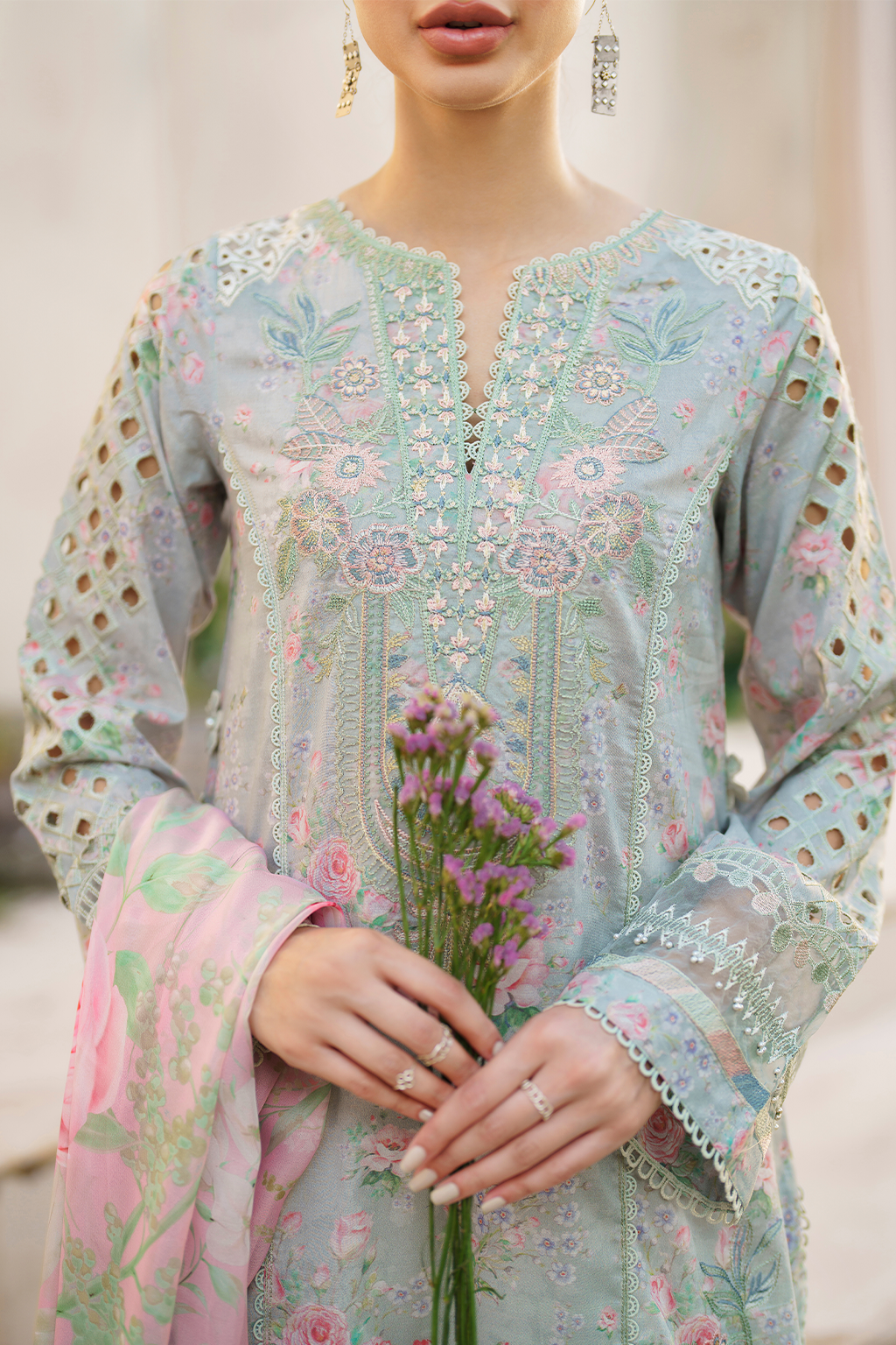 SFL-07 Embroidered Lawn