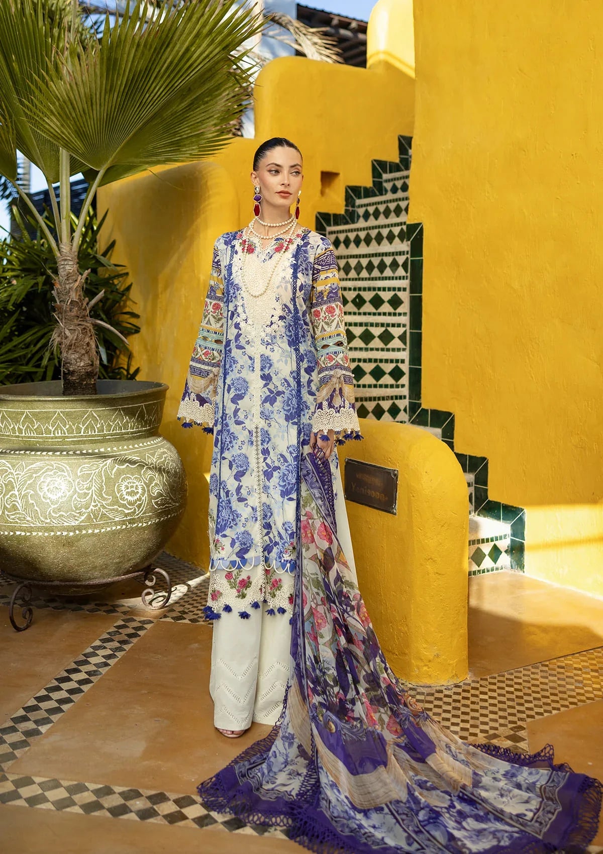 SERENE's Digital Printed Lawn and Digital Printed Chiffon Dupatta from ELAF SIGNATURE COLLECTION 2025.