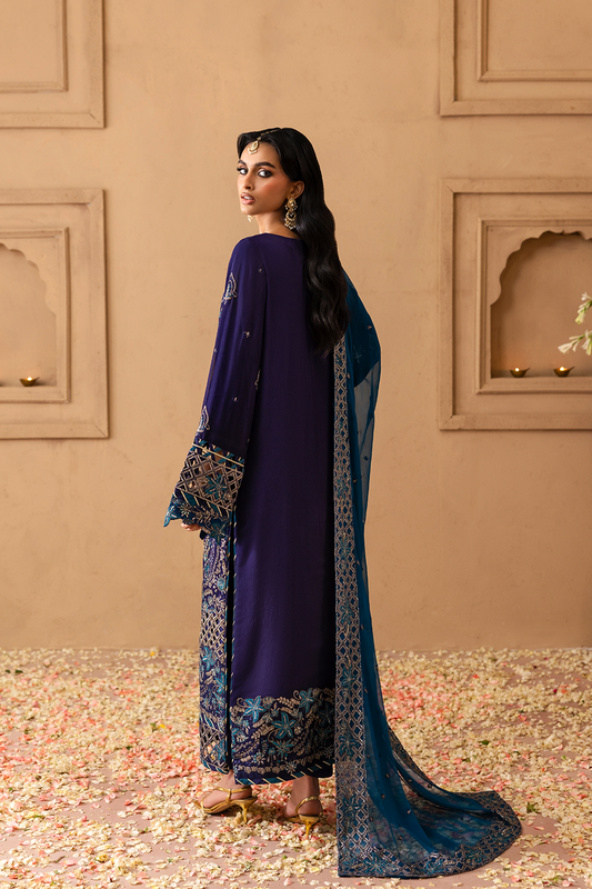DALIA - Sheherzadi' 25 by Emaan Adeel at #VogueClothingStudio
