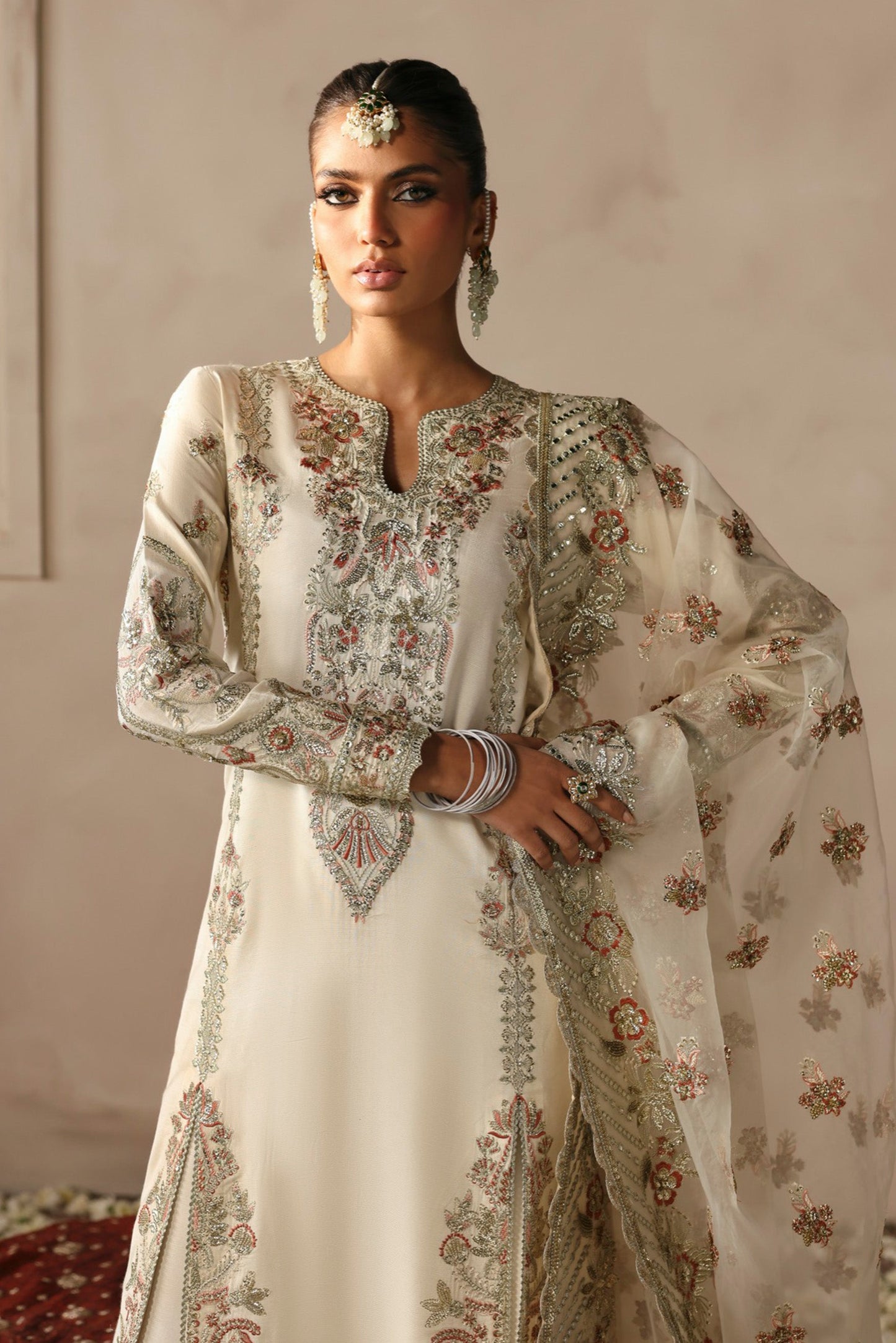 857-Arjumand-DIVANI The Silk Edit. '24