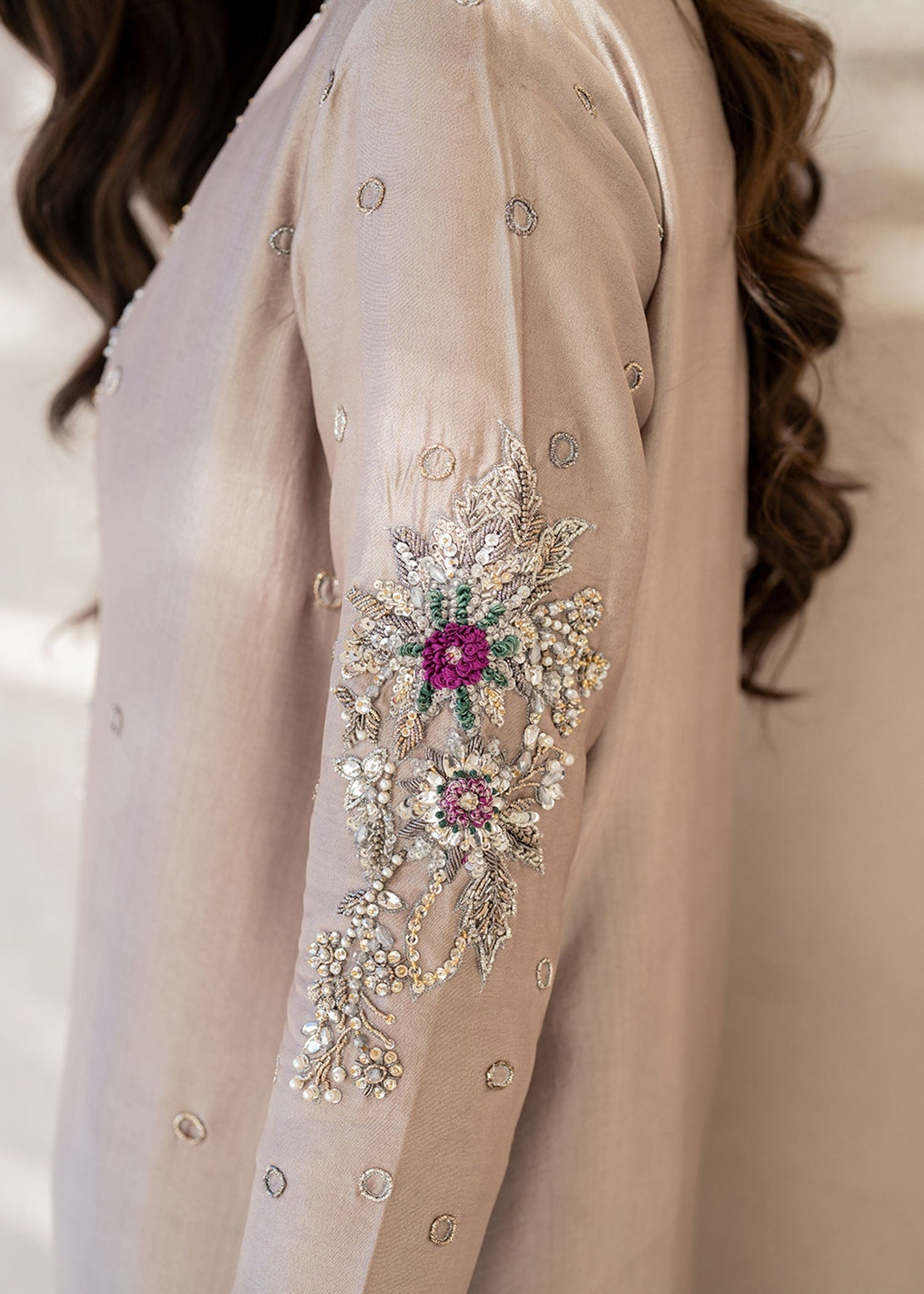 Eris - Dastoor Collection