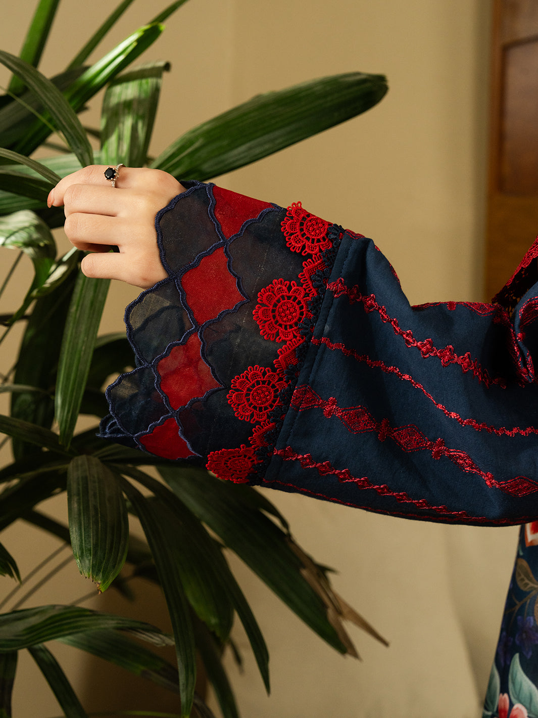 AINA | 3PC UNSTITCHED