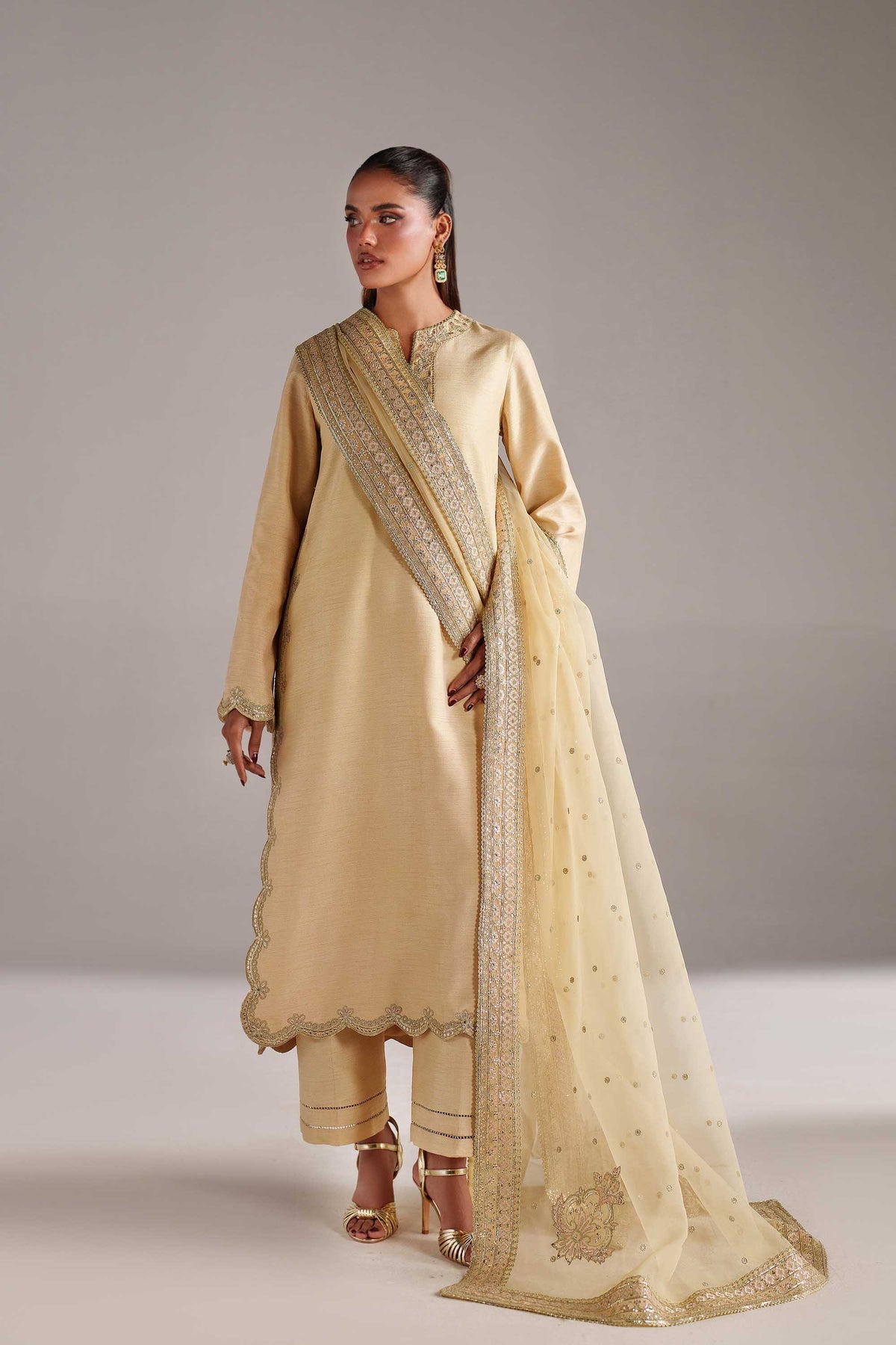 PTS627 Ruhi - Reveur Luxury Formals by Akbar Aslam at #VogueClothingStudio
