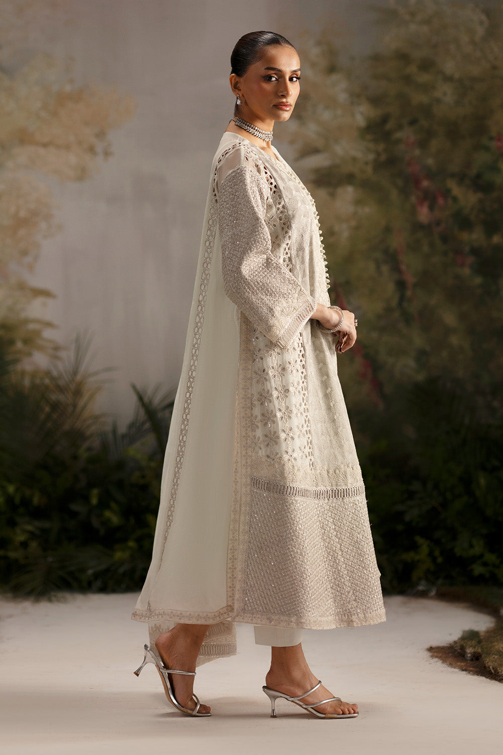 3-Piece-Embroiderd-Chiffon OINDRILA - FWU5690