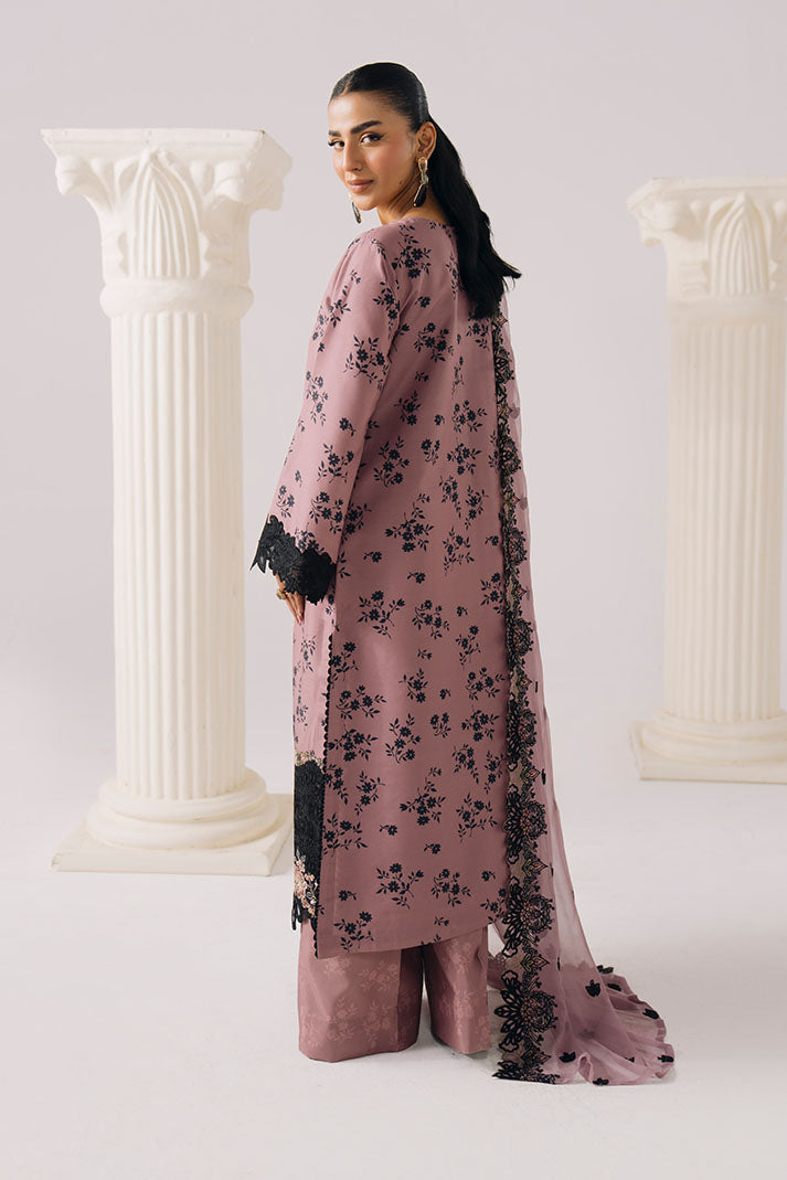 IPL-33 Camellia Grace