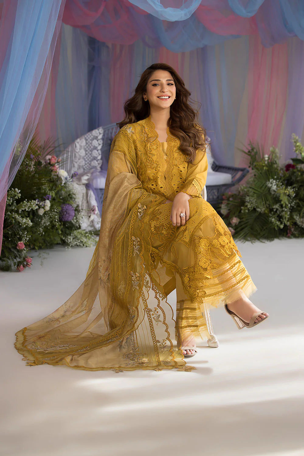 Design 1A Luxury Lawn 2025 Unstitched