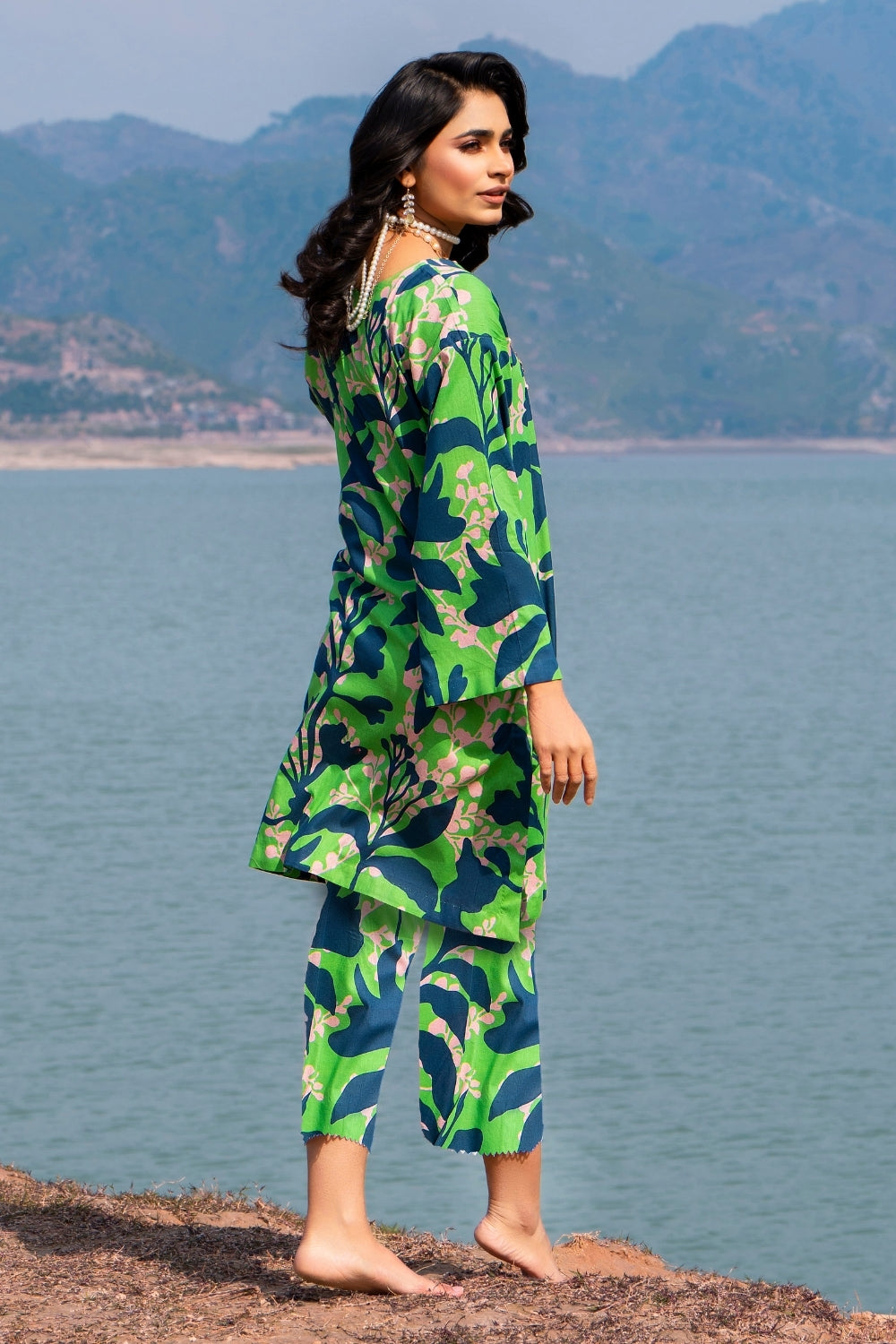 2PC Unstitched |Printed Lawn Shirt + Trouser