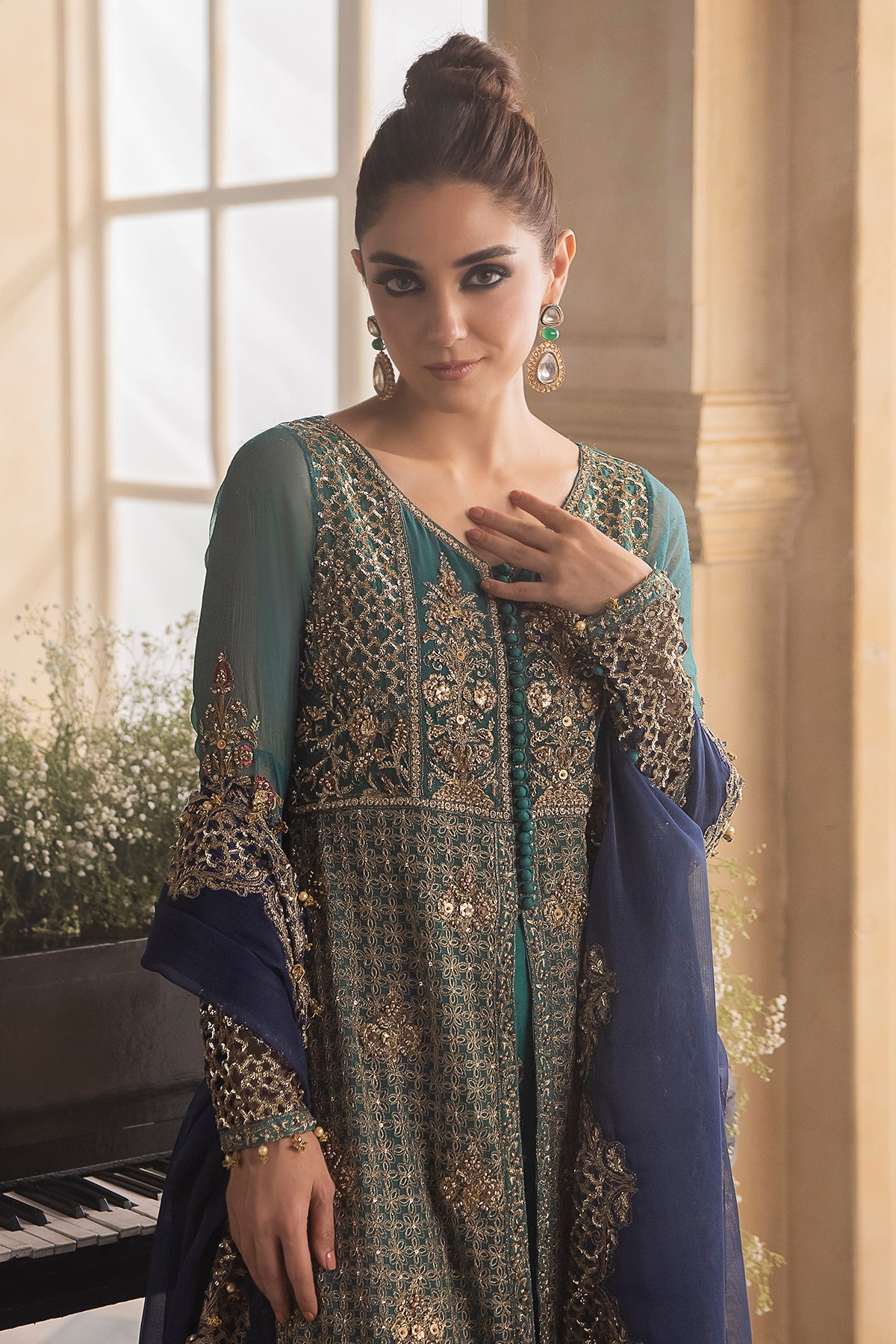 3-PC UNSTITCHED PREMIUM LUXURY HANDWORK CHIFFON WITH PREMIUM EMBROIDERED DUPATTA DJW4-07