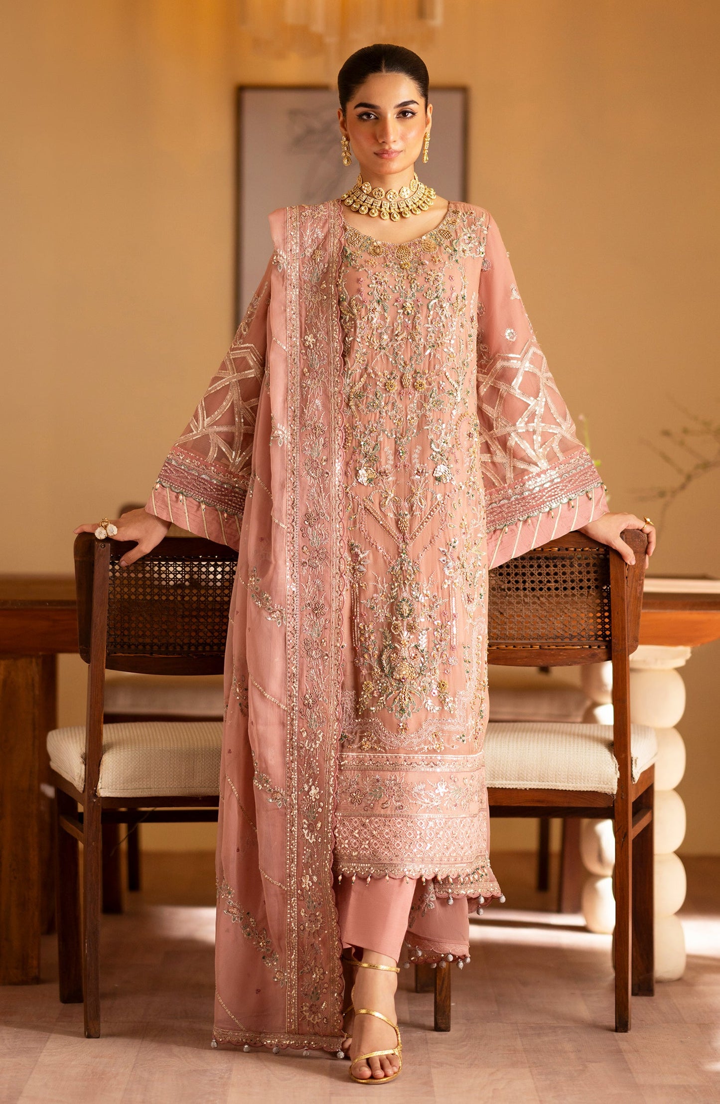 SALEHA - ROMANSIYYAH LUXURY FORMALS' 24