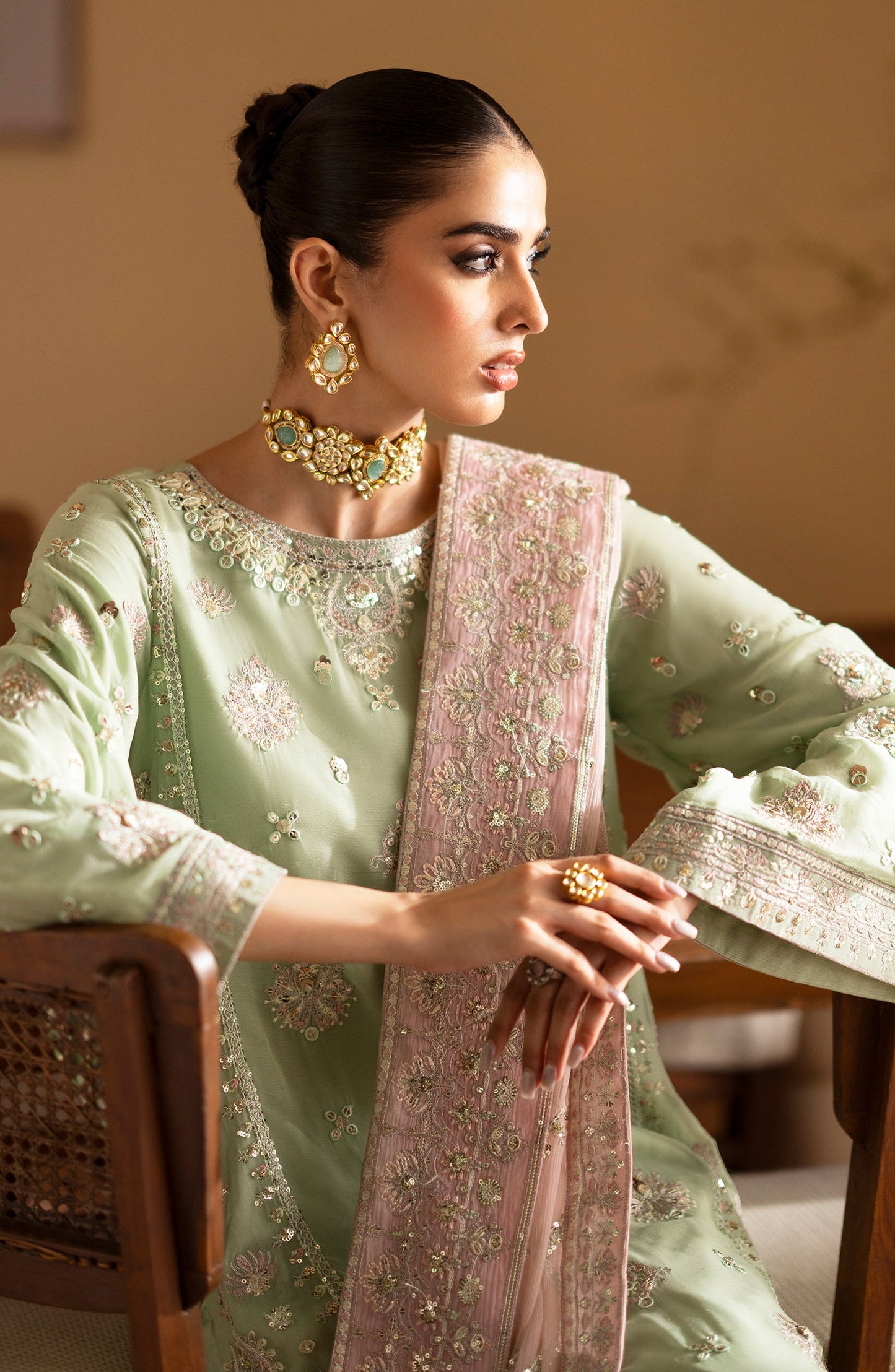 NAJMEH - ROMANSIYYAH LUXURY FORMALS' 24