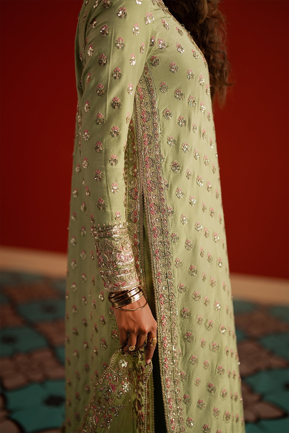 1105-Shahwar-DIVANI The Silk Edit. '25 by Afrozeh at #VogueClothingStudio