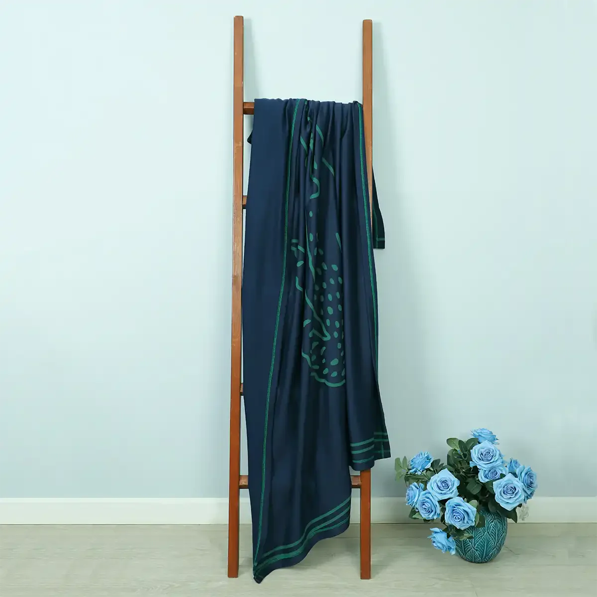 Baby Bed Throw Blue Croco Bed Basics HOMBEDSLE 