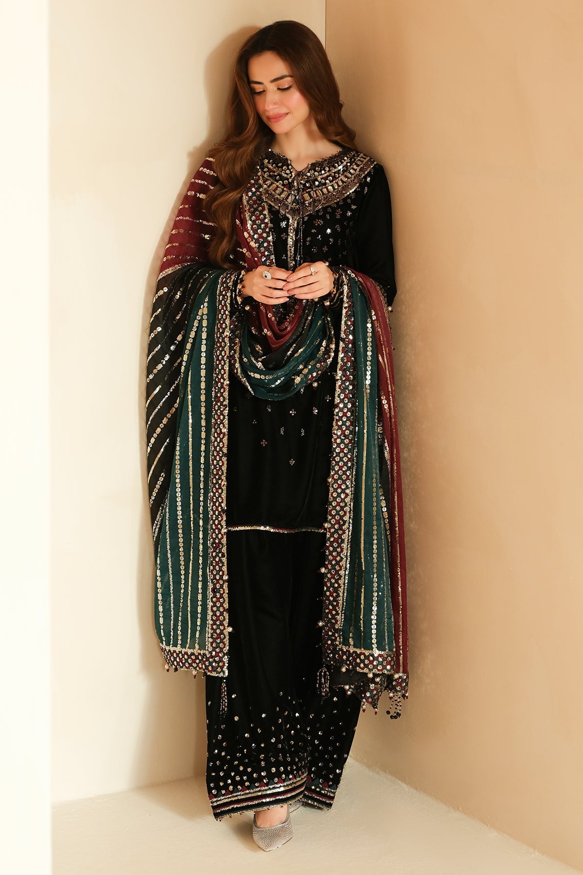 EMBROIDERED VELVET FORMAL VF-2037