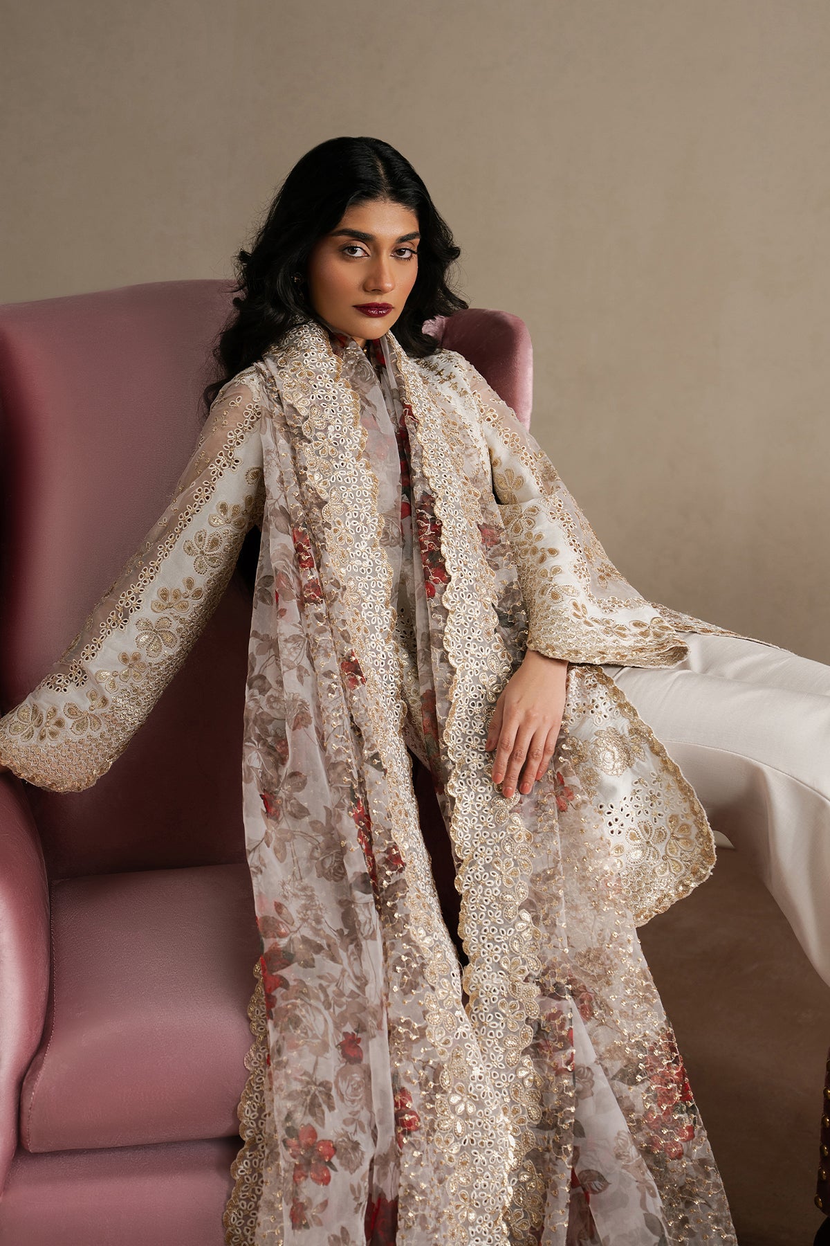 Riwaayat from Qurbat'26 by Ayzel at #VogueClothingStudio