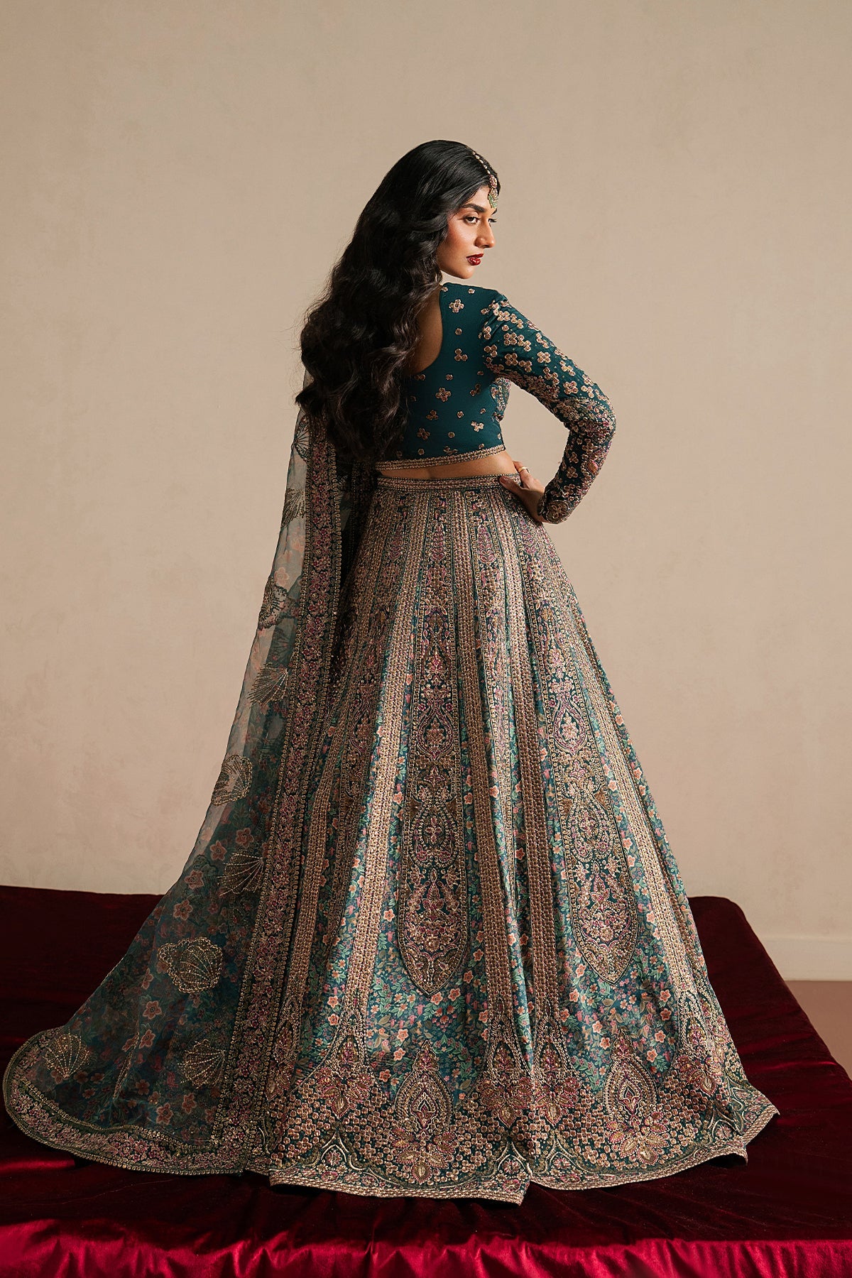 Tassavur from Qurbat'26 by Ayzel at #VogueClothingStudio