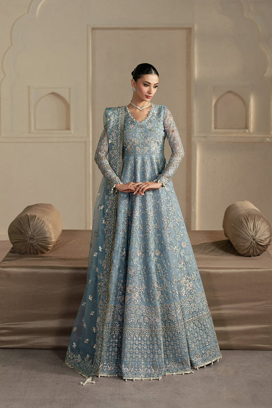 Fursat from Pehli Nazar '25 by Ayzel at #VogueClothingStudio