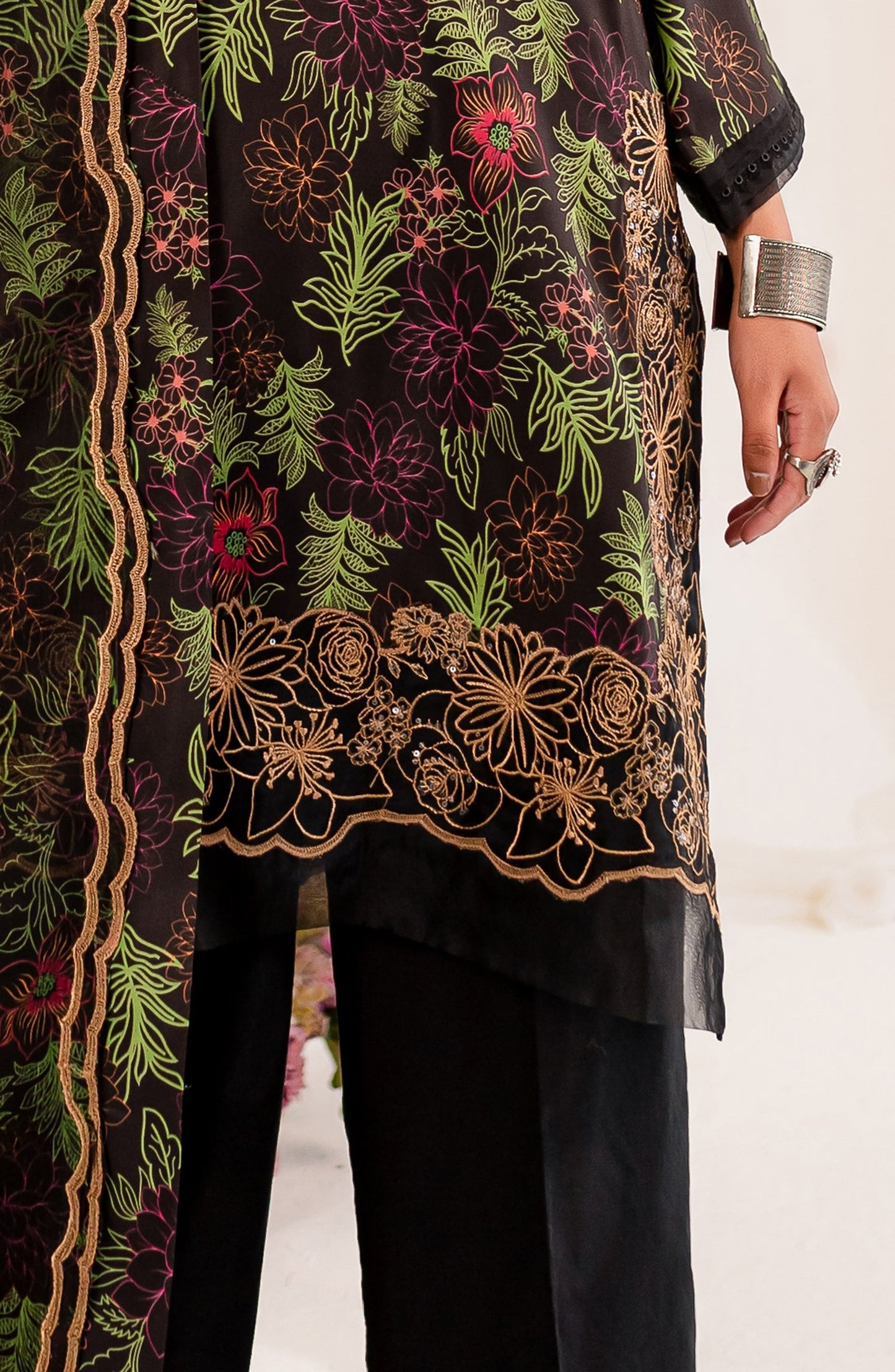 Printed Embroidered Lawn - Maha (MLFD-160)