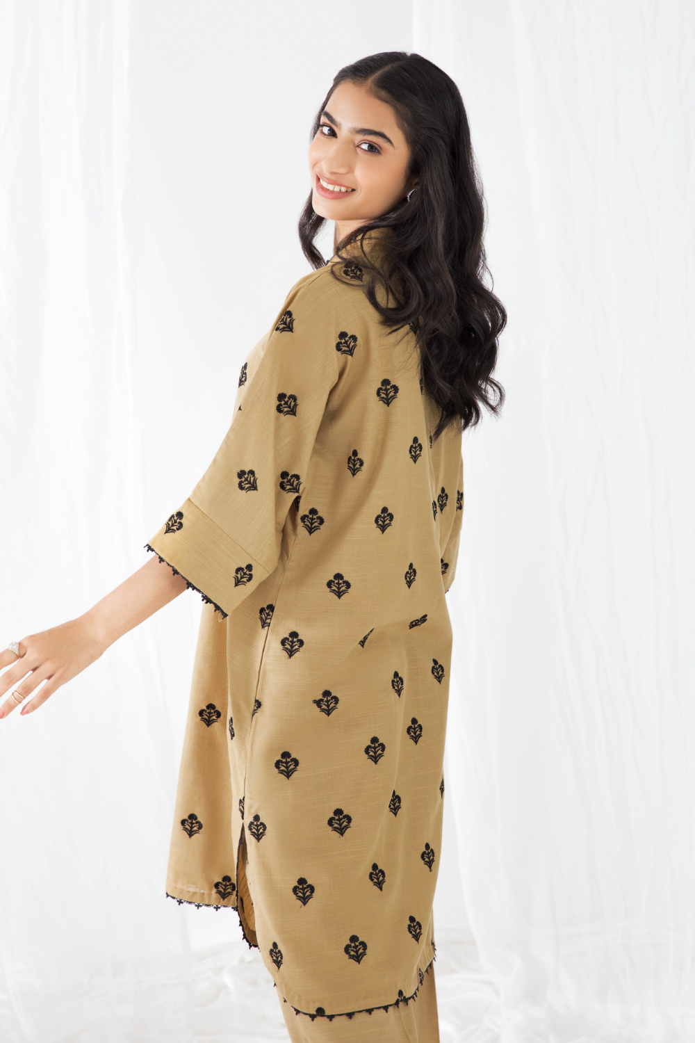 2 PC Unstitched | Khaddar Embroidered Shirt + Trouser