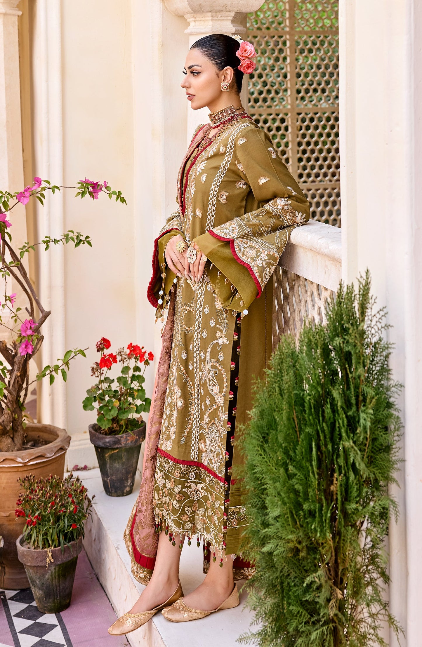 Luxury Lawn - Olive Garden (MLFD-087) Maryum N Maria