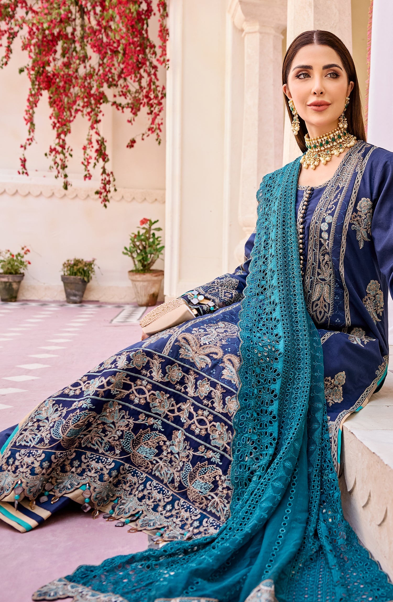 Luxury Lawn - City Of Love (MLFD-092) Maryum N Maria