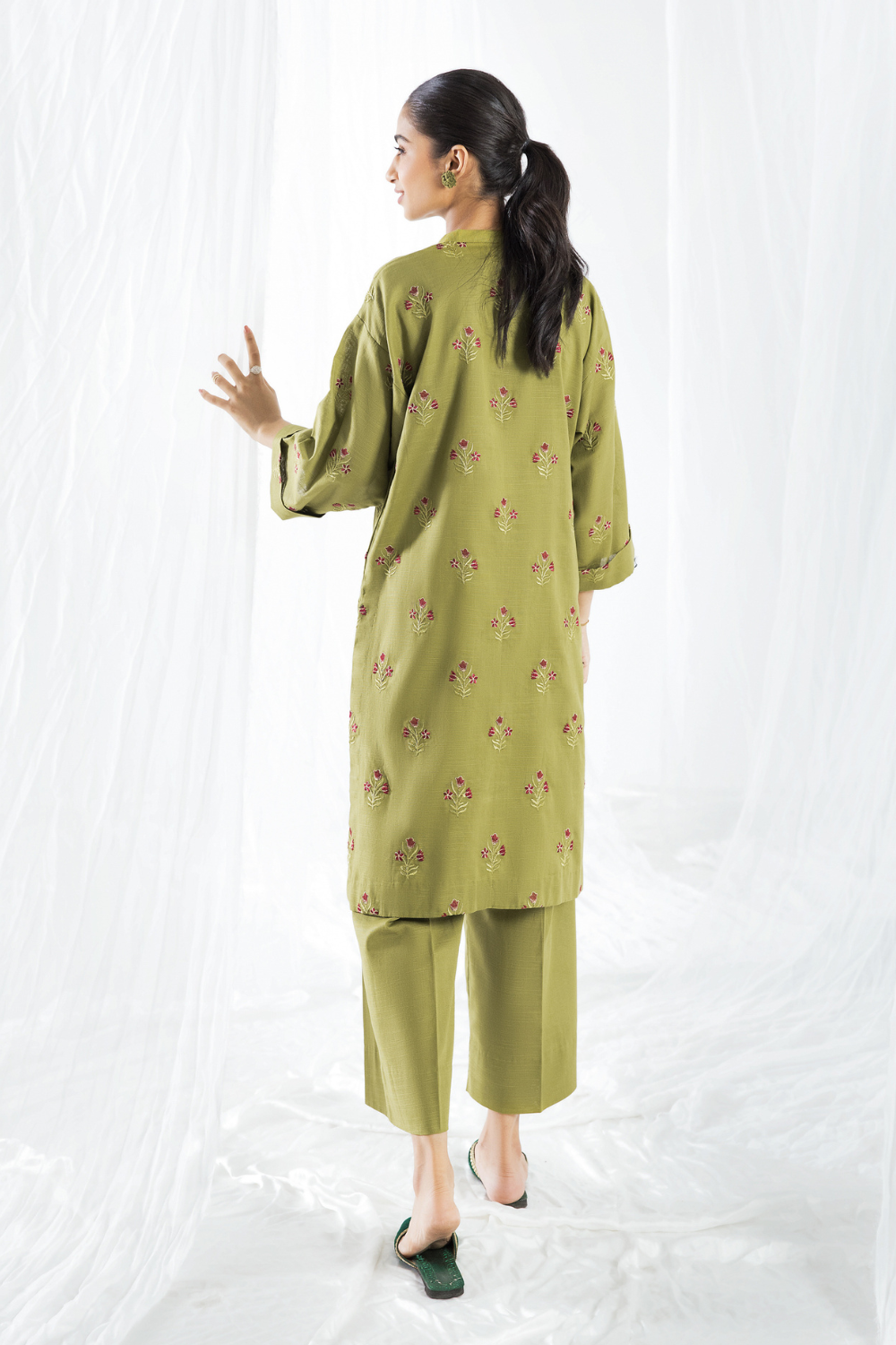 2 PC Unstitched | Khaddar Embroidered Shirt + Trouser