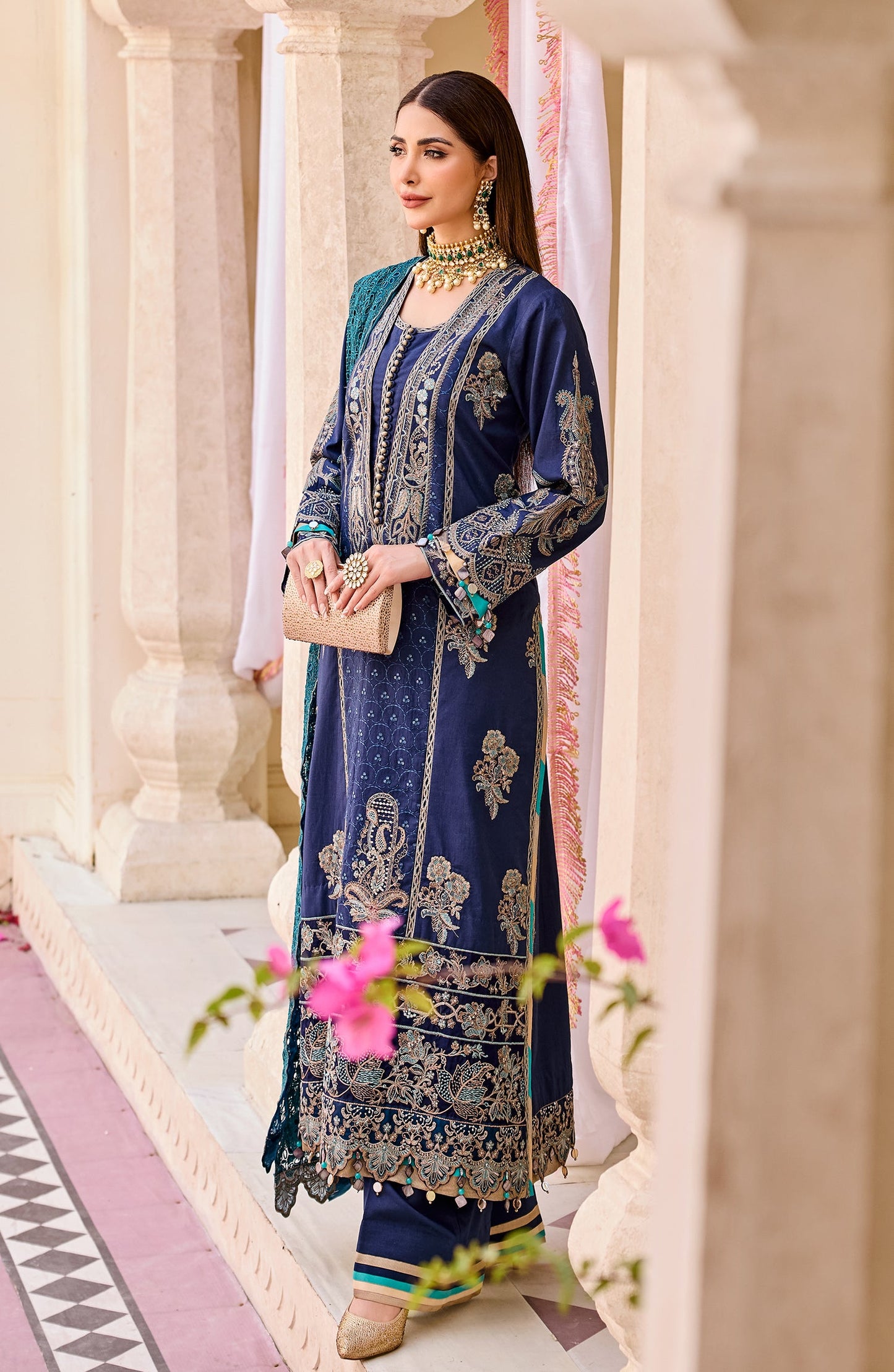 Luxury Lawn - City Of Love (MLFD-092) Maryum N Maria