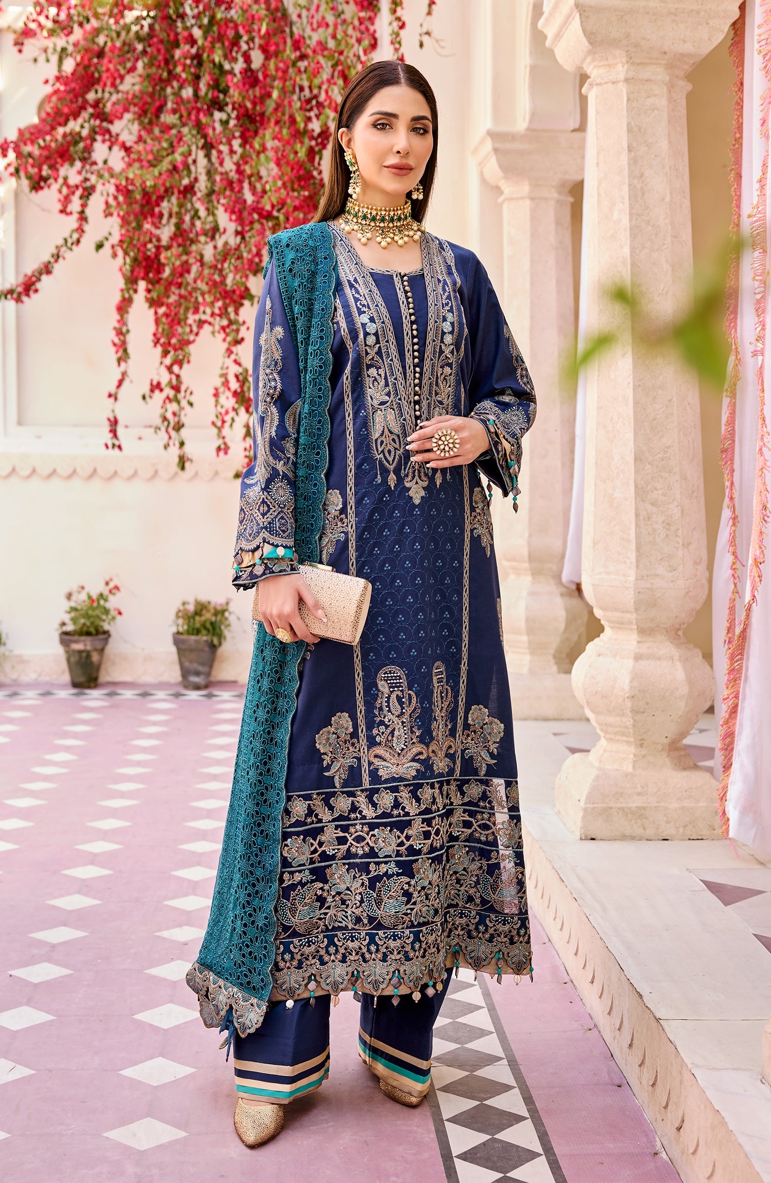 Luxury Lawn - City Of Love (MLFD-092) Maryum N Maria