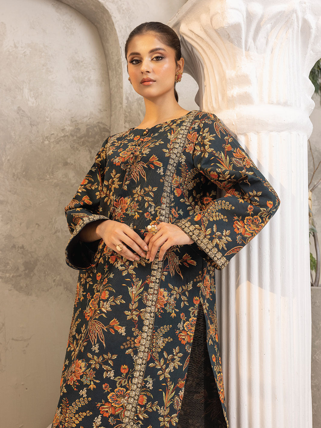 Hamna | 2 PC Stitched