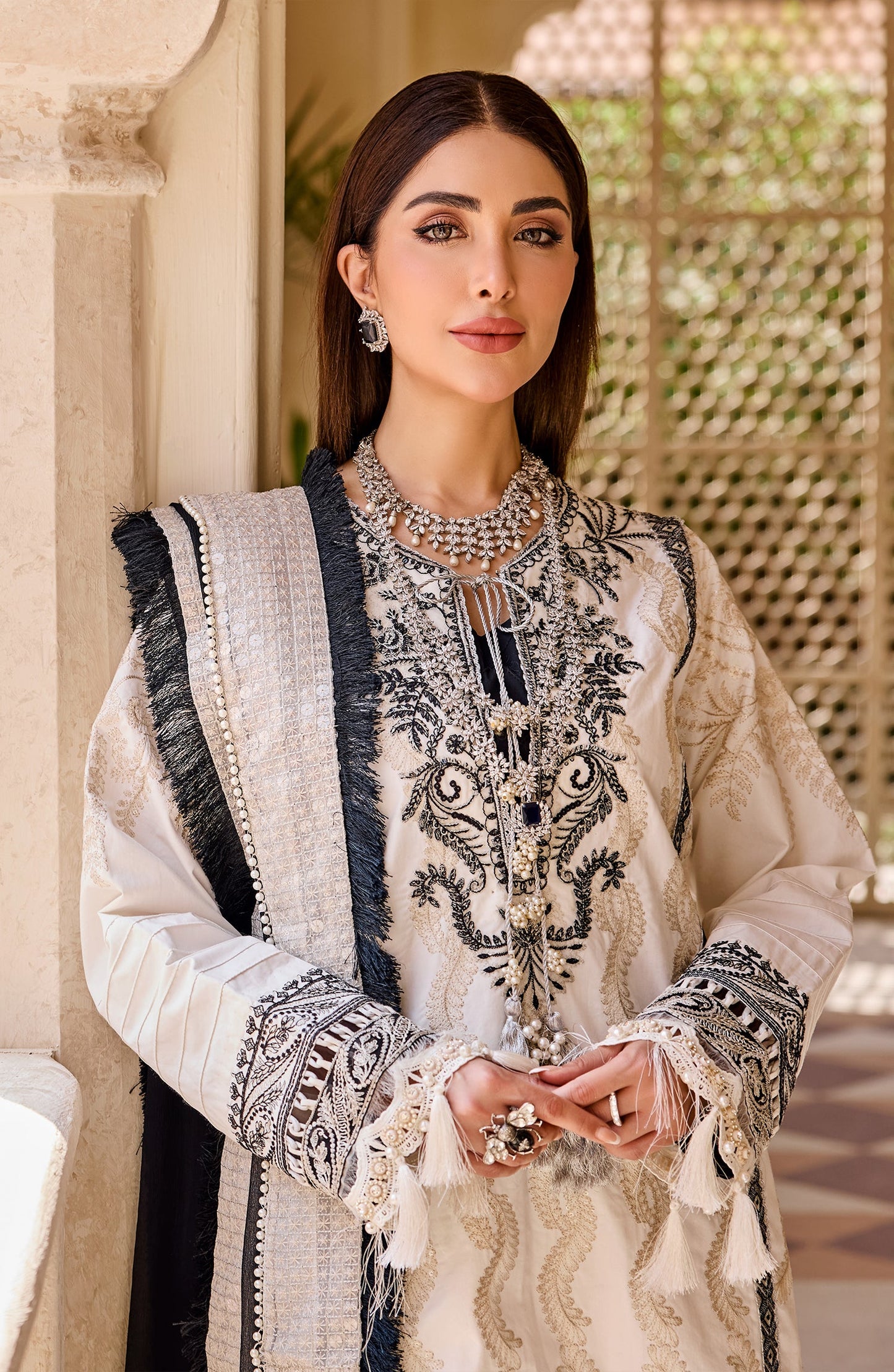 Luxury Lawn - Vex (MLFD-086) Maryum N Maria