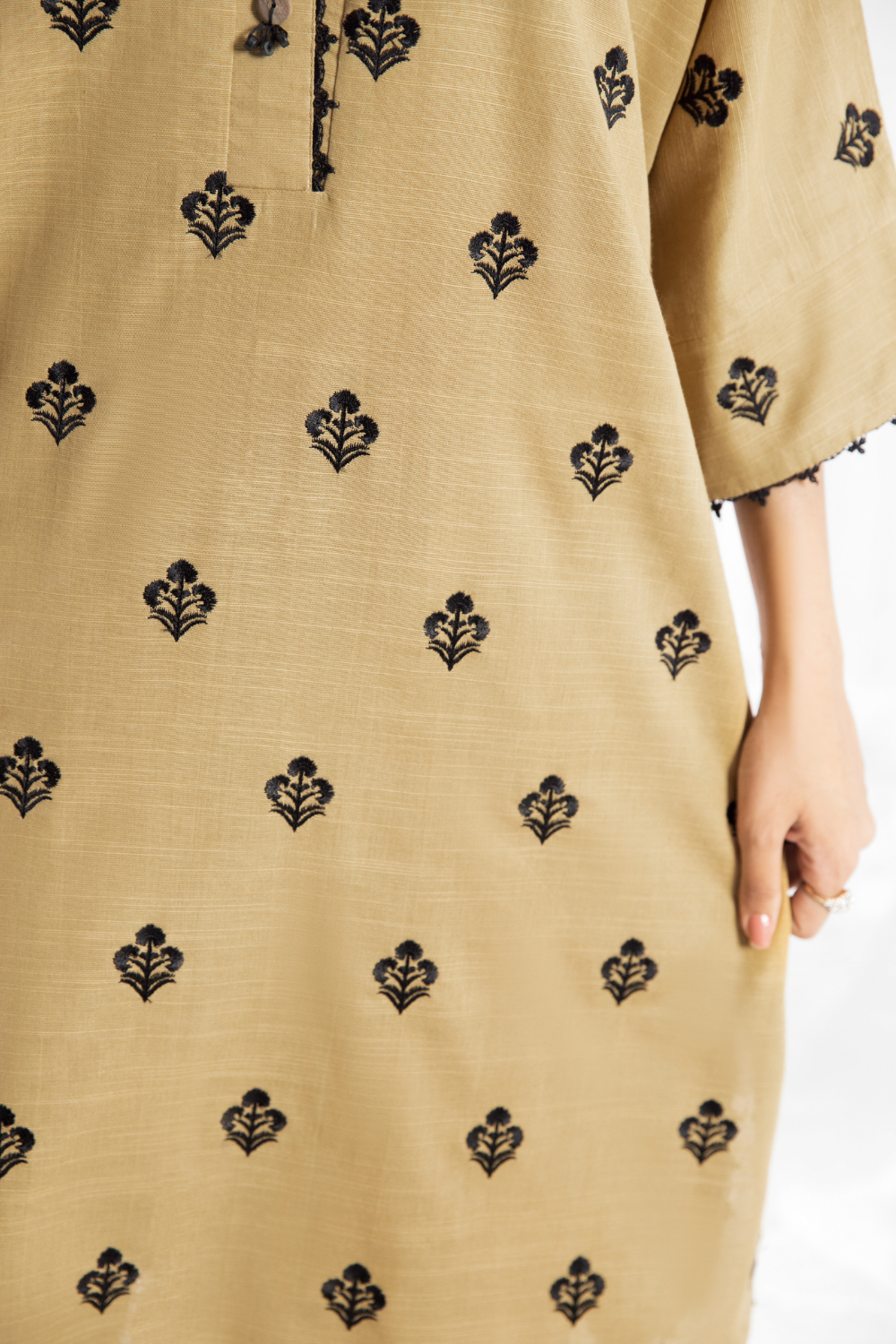 2 PC Unstitched | Khaddar Embroidered Shirt + Trouser