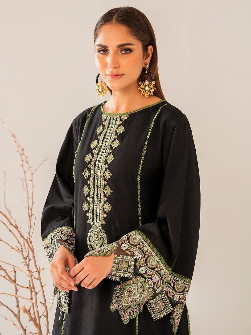 Zoha | 2 PC Stitched