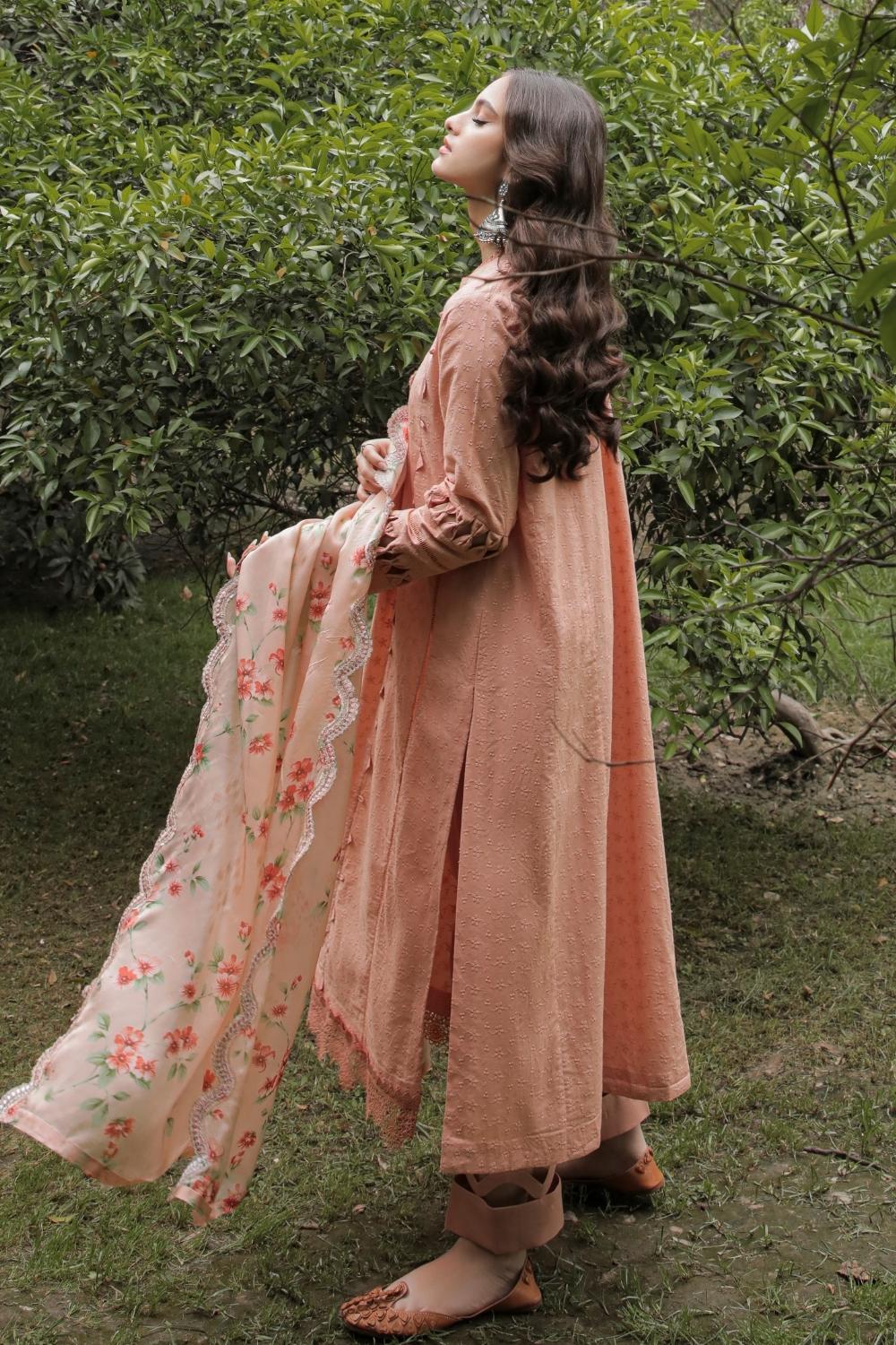 3 PC STITCHED | EMBROIDERED LAWN SUIT