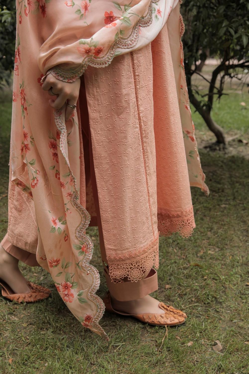 3 PC STITCHED | EMBROIDERED LAWN SUIT