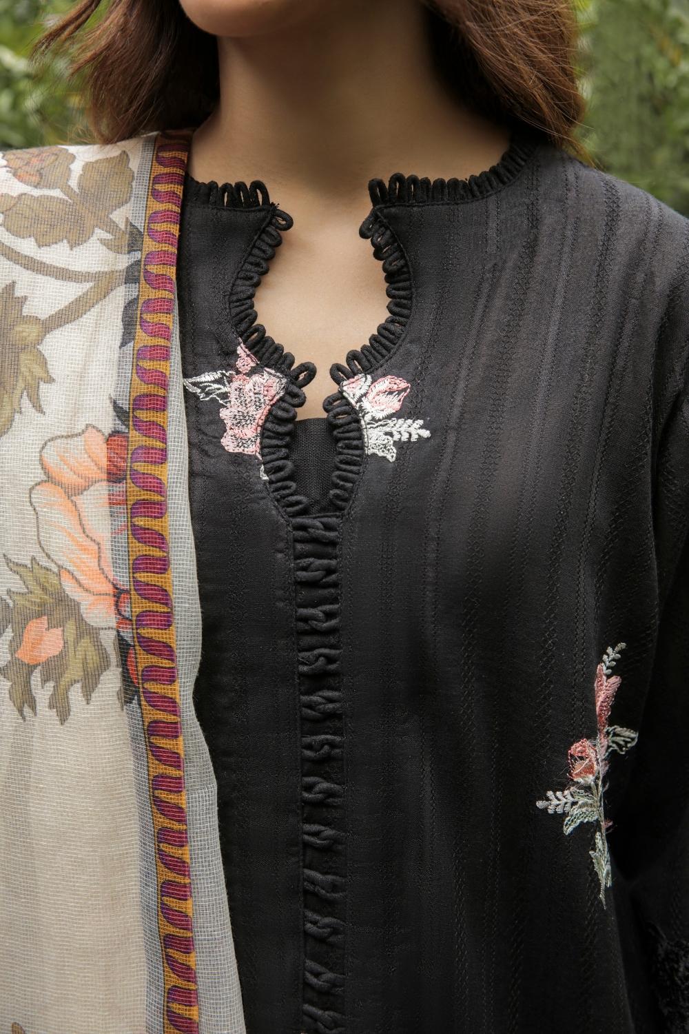 3 PC STITCHED | EMBROIDERED LAWN SUIT