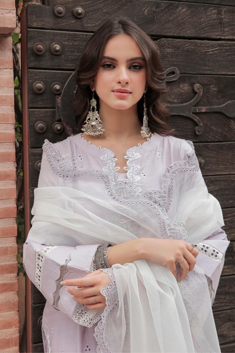 3 PC STITCHED | EMBROIDERED LAWN SUIT
