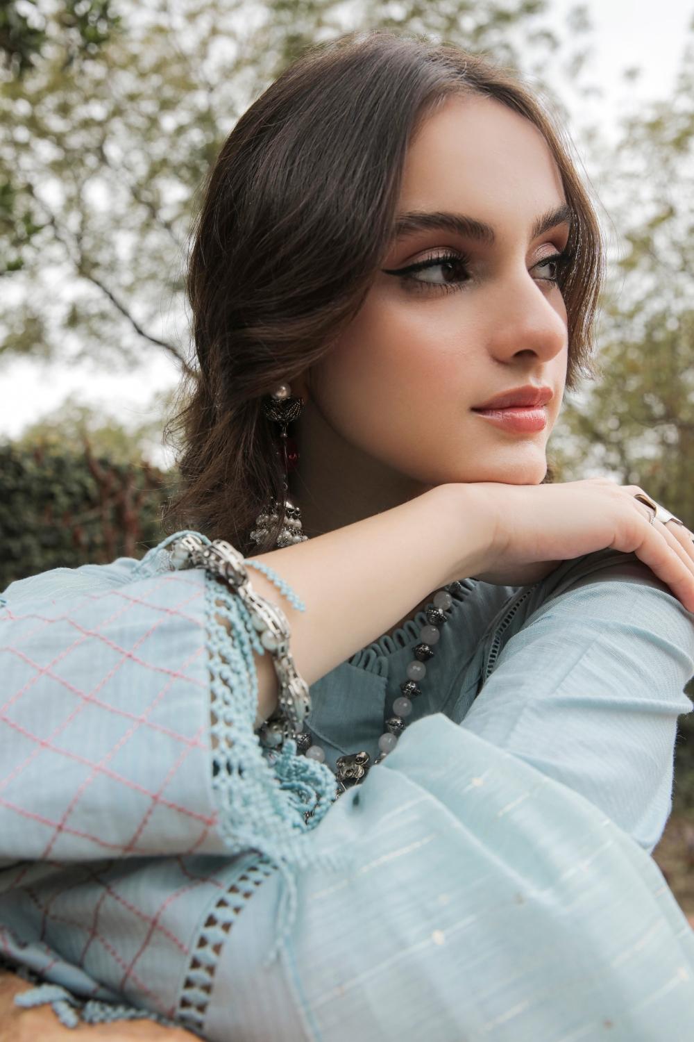 3 PC STITCHED | EMBROIDERED LAWN SUIT